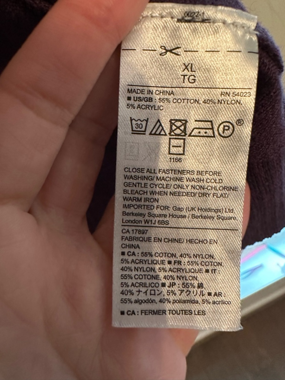 Vintage Y2K Era Gap Plum Button-Front Knit Cardigan Size XL - Picture 3 of 5